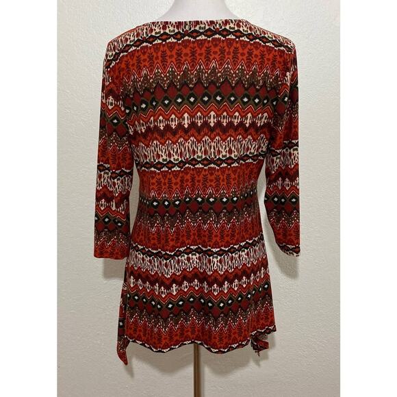 Wilde Size Large Women Red Black Aztec Print Tunic Asymmetric Hem Made in USA - Picture 5 of 7